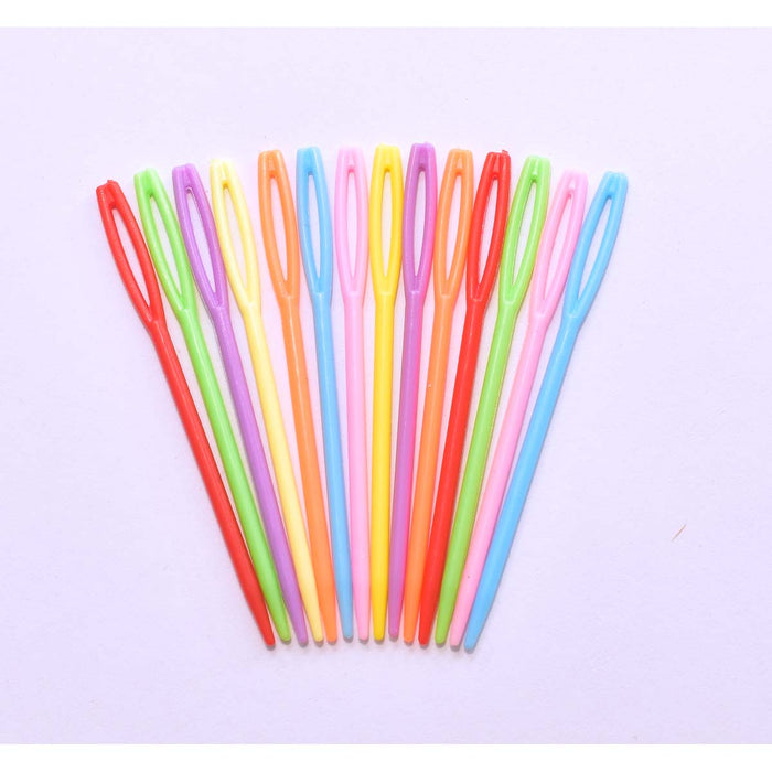 Fancy Plastic needles 14 pc